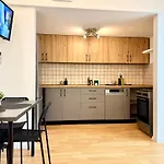 Le Mignon Apartment *