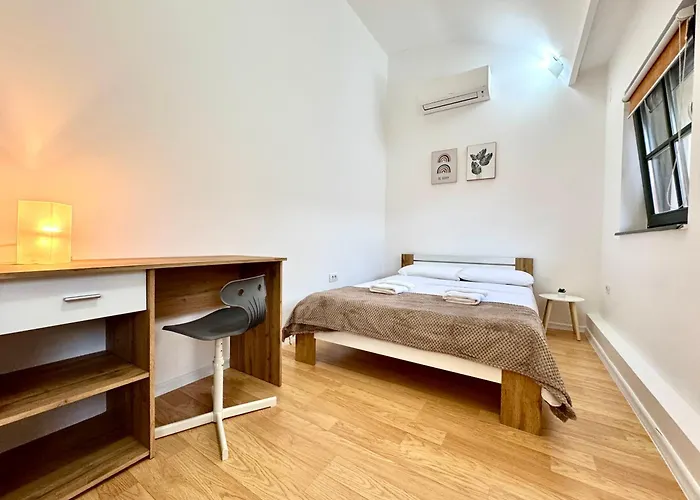 Le Mignon Apartment *